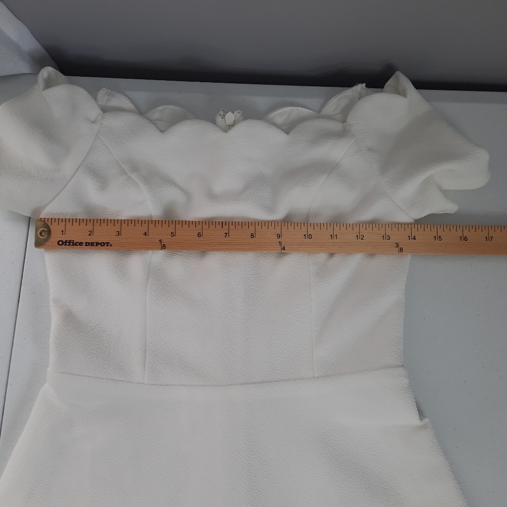 Miami White Off-the-Shoulder Short Sleeve Fit & Flare Mini Dress size Small - Picture 8 of 12